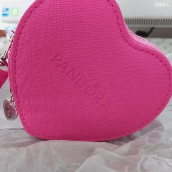 NEW AUTHENTIC PANDORA PINK HEART SHAPED JEWELRY BOX/case - Picture 9 of 11